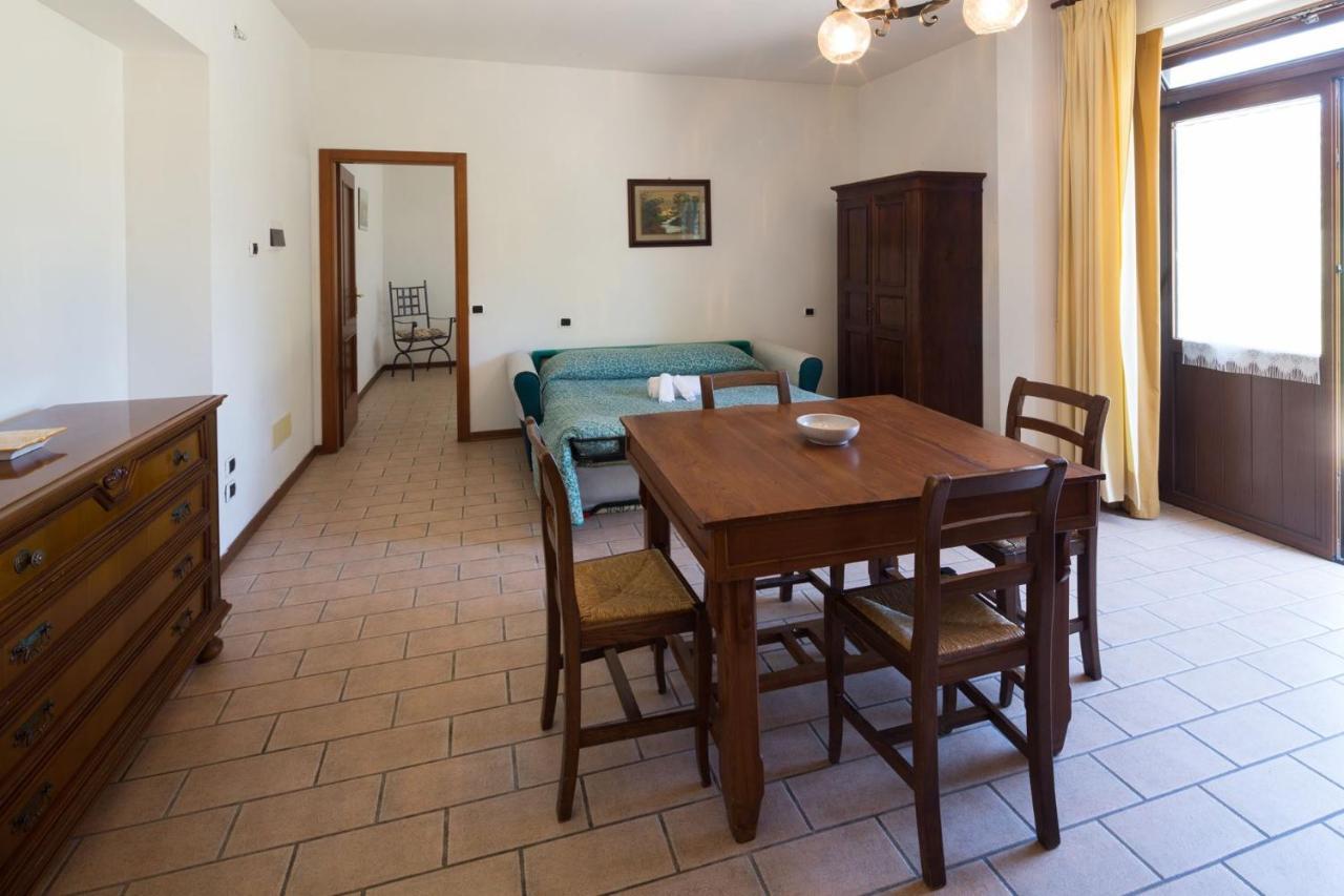 Agriturismo Casella Del Piano Gubbio Exterior foto
