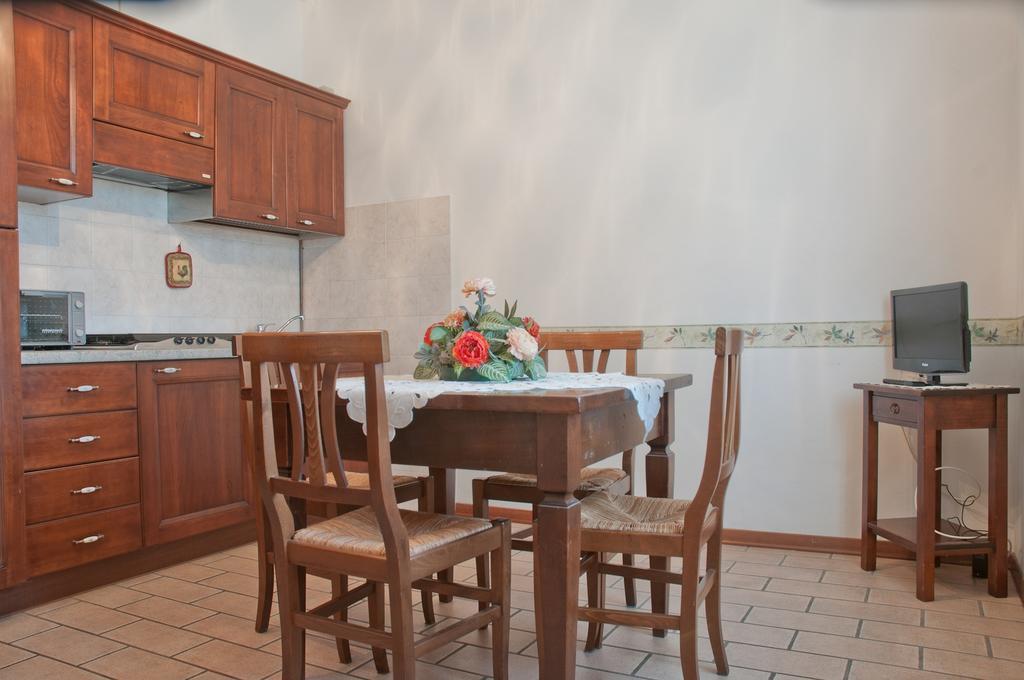 Agriturismo Casella Del Piano Gubbio Quarto foto